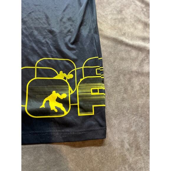 And1 Polo Shirt Men's Size Large Black Collared‎ Knit Yellow Logo - Picture 2 of 6